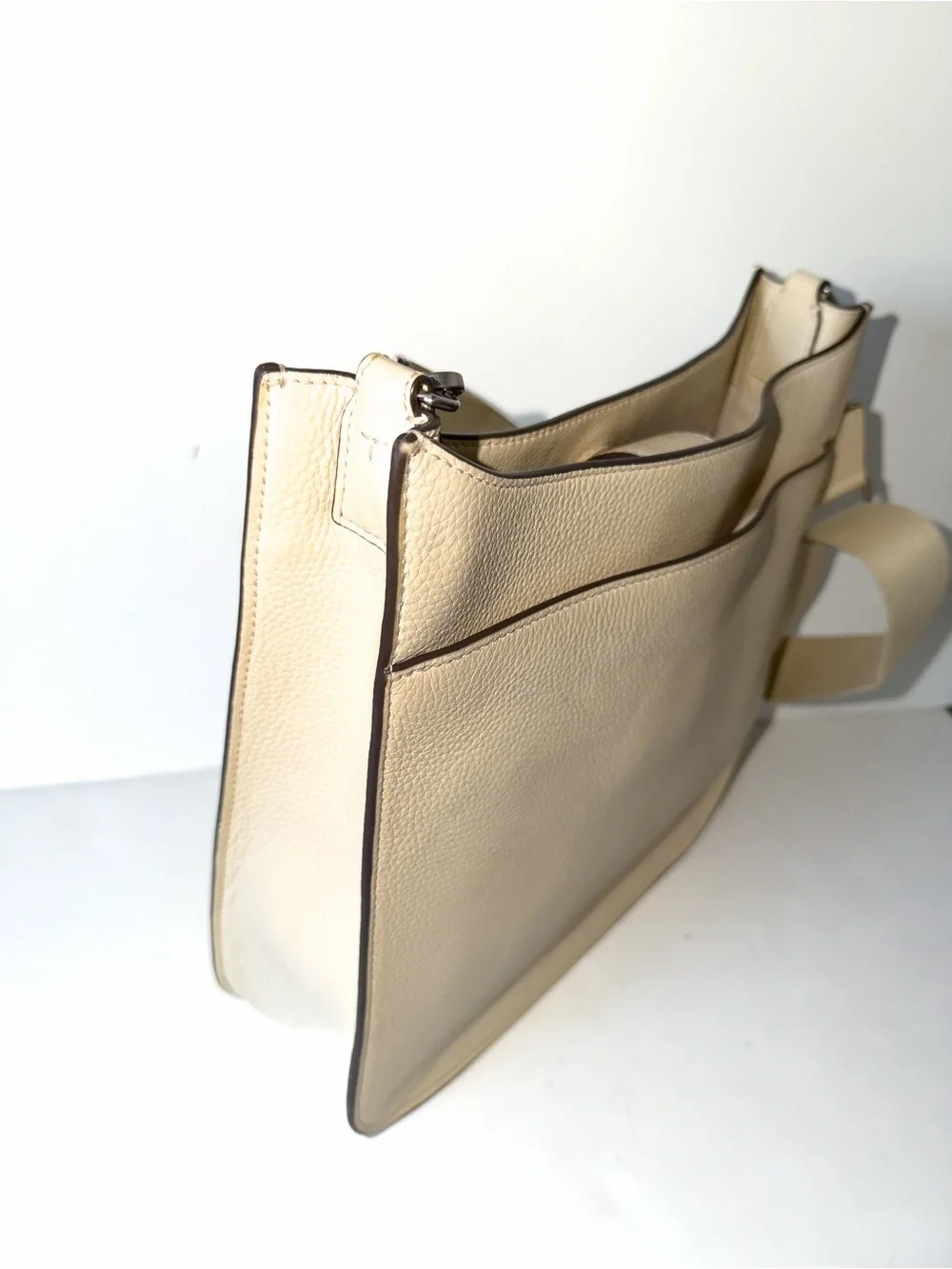 Tory Burch Thea Web Large Shoulder Bag. Color New Cream. Retail $449. Minimalist